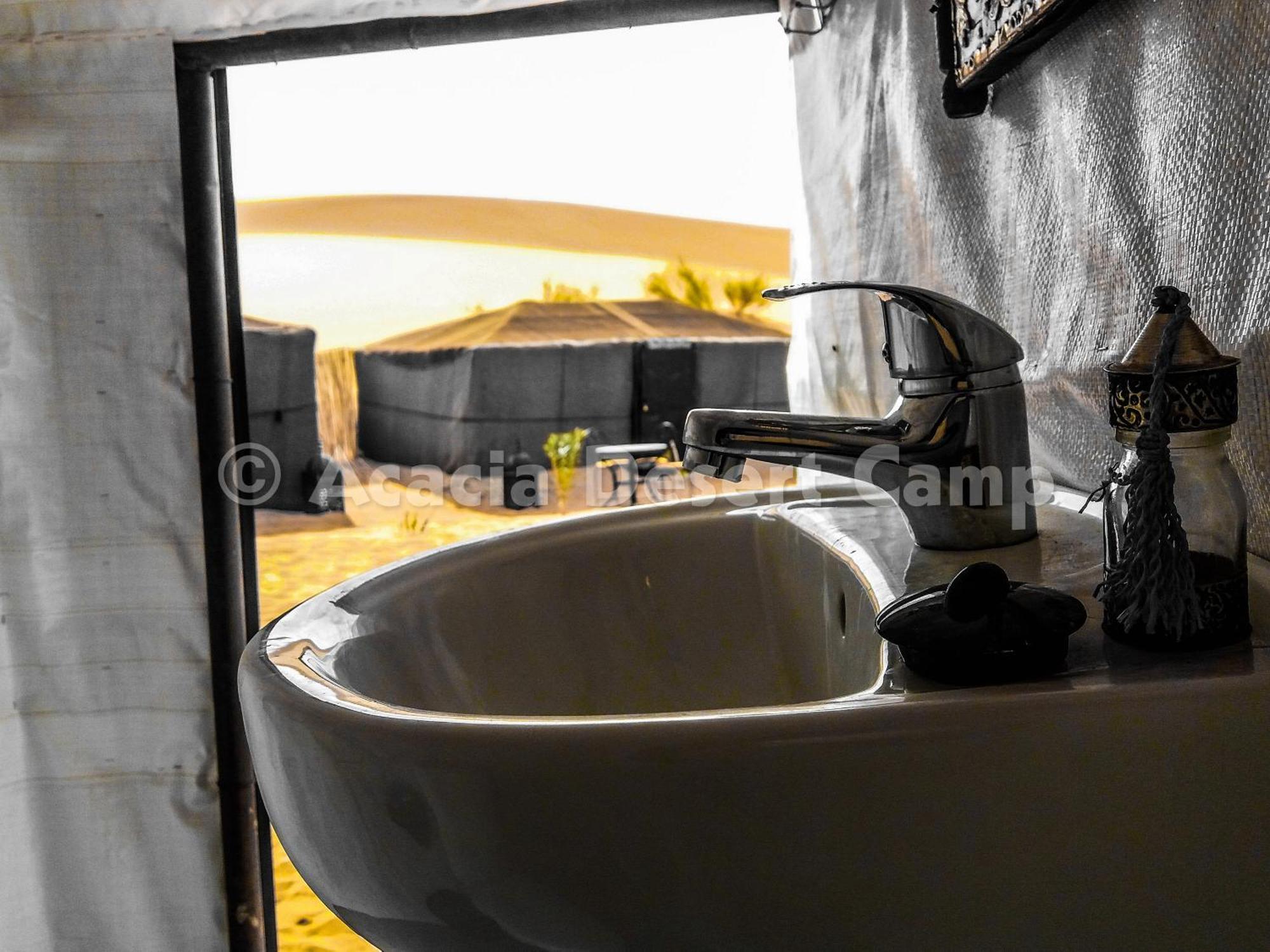 מלון מרזאוגה Acacia Desert Camp מראה חיצוני תמונה